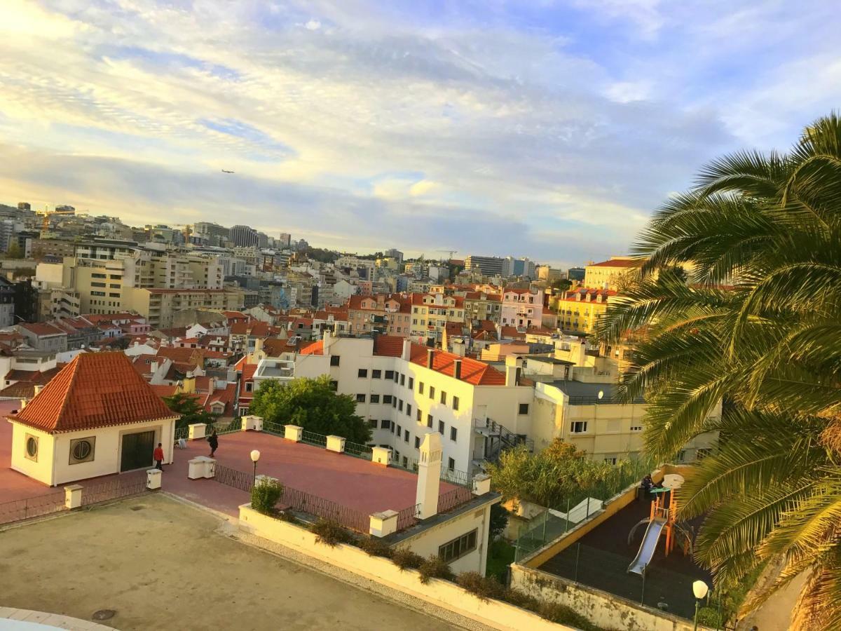 Lavra Tram Apartment Lisbon Luaran gambar